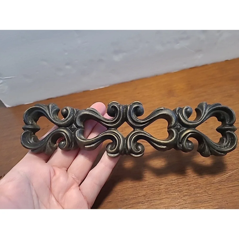 SET‎ OF 2 Intricate Scroll Drawer Pulls Black And Gold 4.5